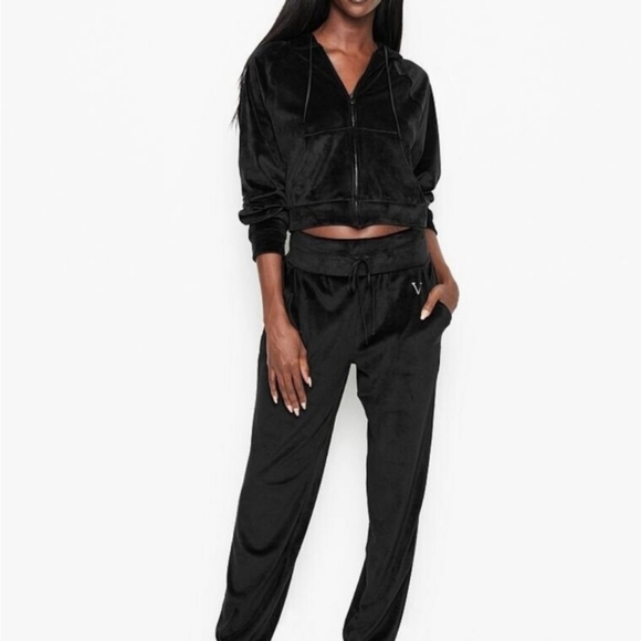 🆕 Victoria's Secret High Waist Velour Tracksuit Jogger, Large, Black, NWOT - Picture 7 of 15